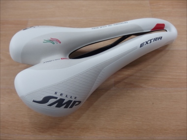 SELLE SMP(セラ SMP) VULKOR(ブルコー) サドル ブラック